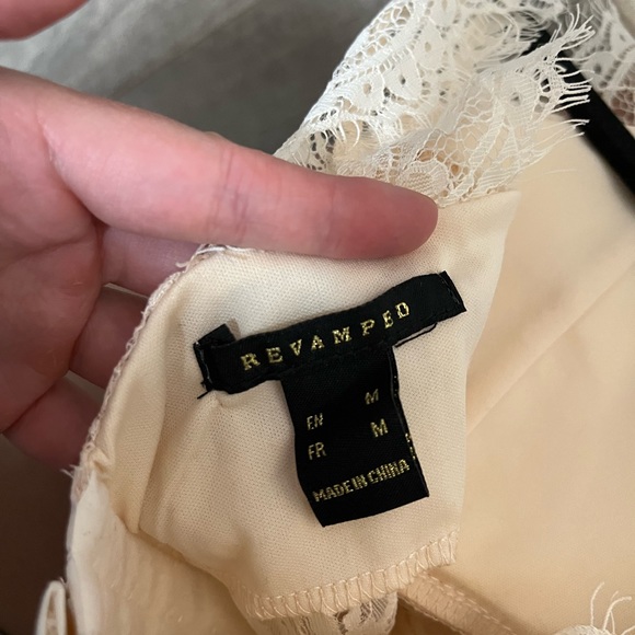 Lace crop top - Picture 3 of 3